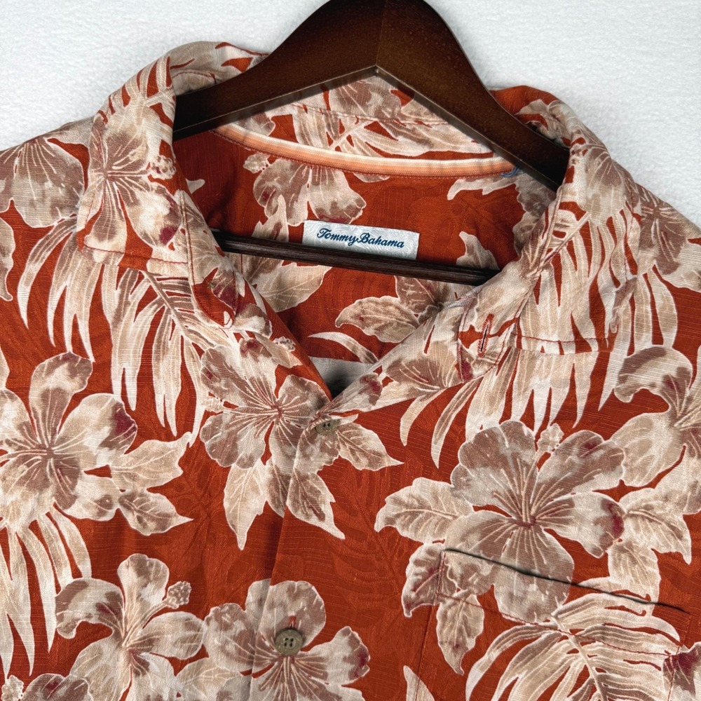 Tommy Bahama 100% Silk Hawaiian Shirt Mens XL Orange Floral Hibiscus Vacation